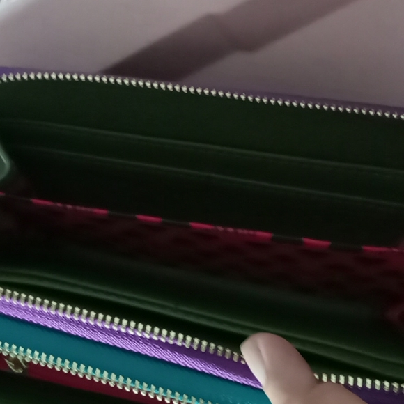 Nicole Lee wallet - Picture 3 of 4